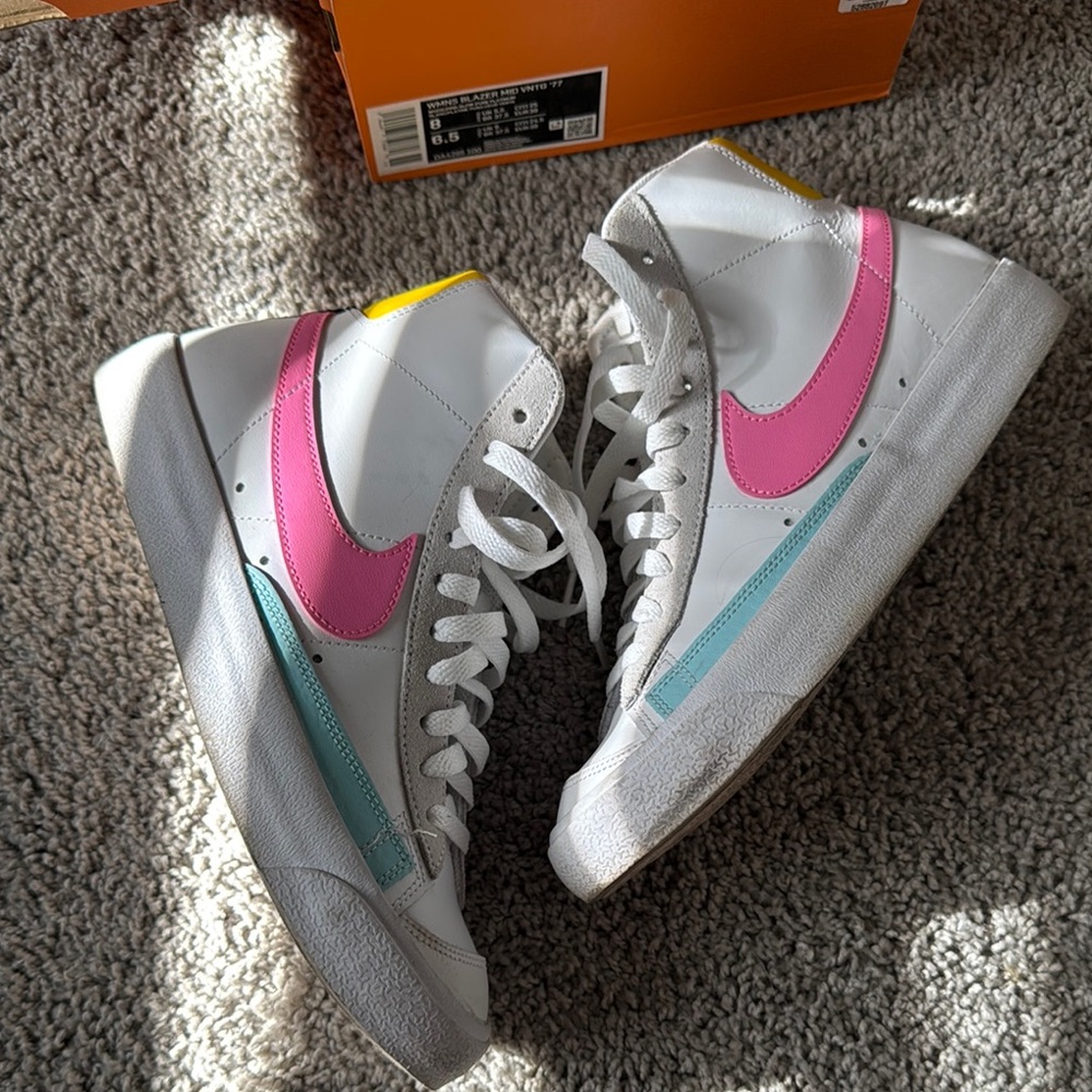 Nike blazer